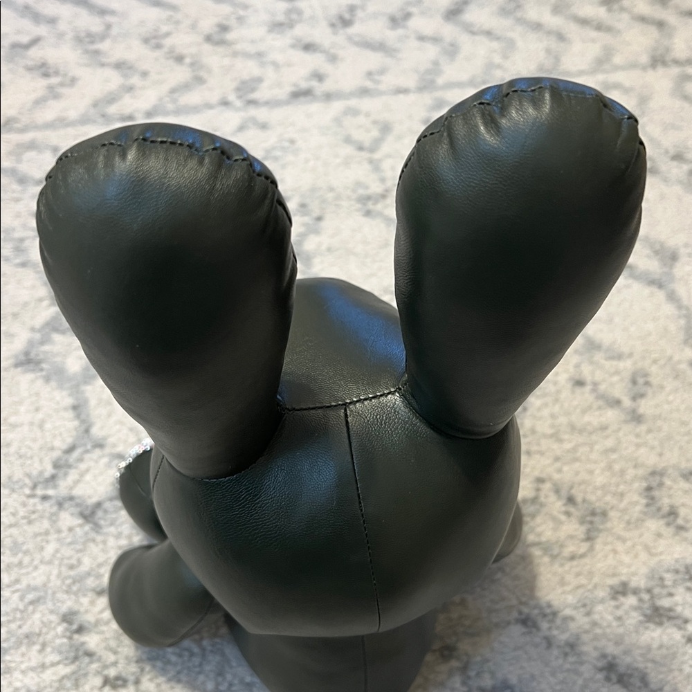 Green Bunny - Picture 3 of 8